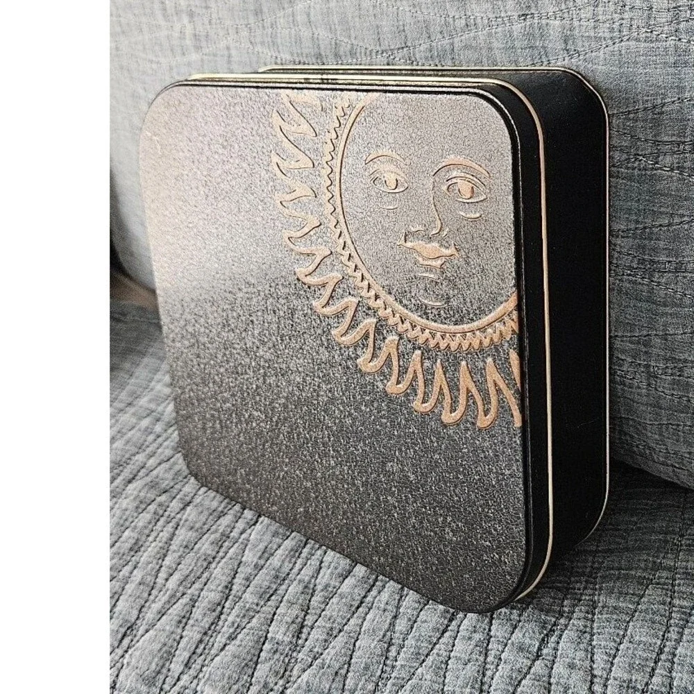 N/A decorative storage